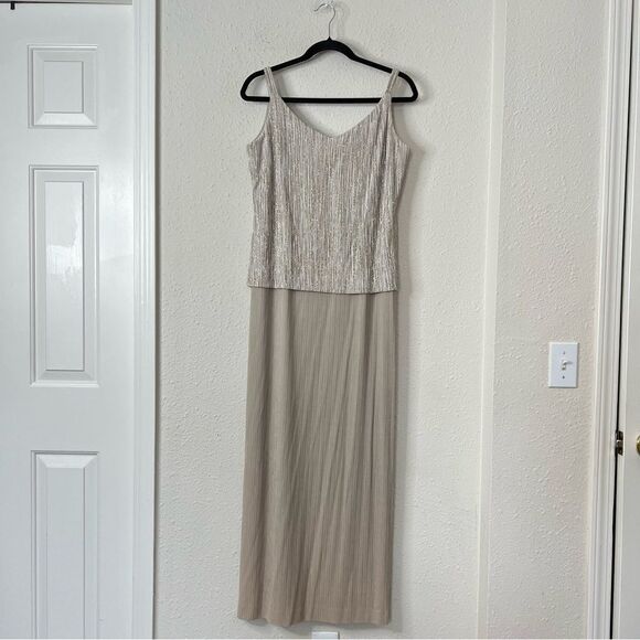 Alex Evenings Gold Metallic Shimmer Maxi Dress Size 14 - Picture 3 of 10